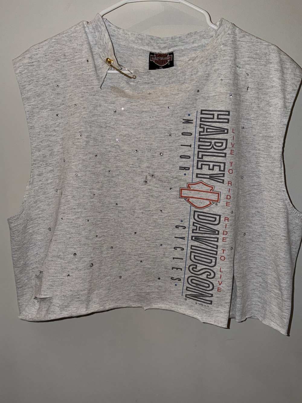 Harley-Davidson Light Gray Sleeveless Crop Top with Logo and Studs